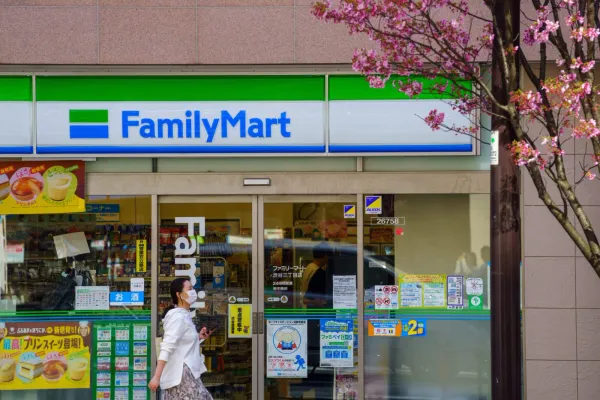 Healthy Convenience Store Finds That Won’t Break Your Diet